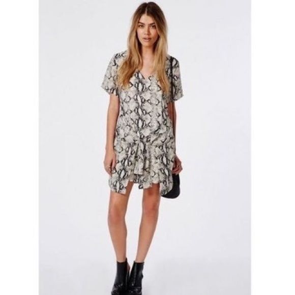 Misguided Black and White Snakeprint Mini Dress Size 8 - Picture 8 of 9
